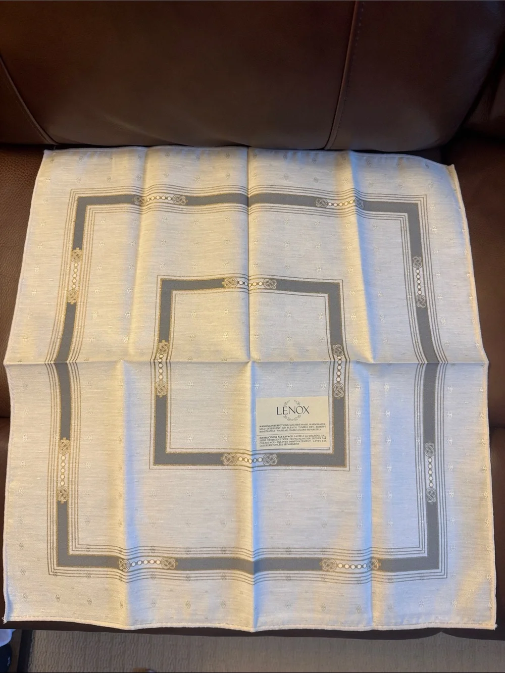 Vintage New Lenox luxury set of 4 dinner napkins by Sunweave
